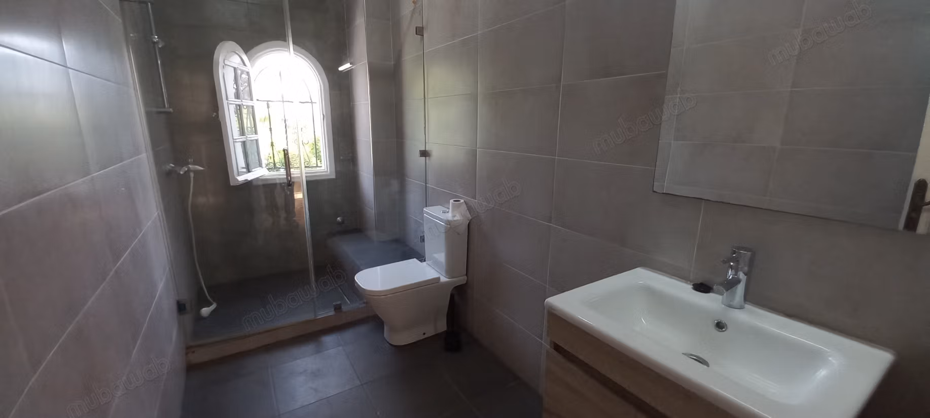 Villa a la location vide a val d'anfa 27000dh