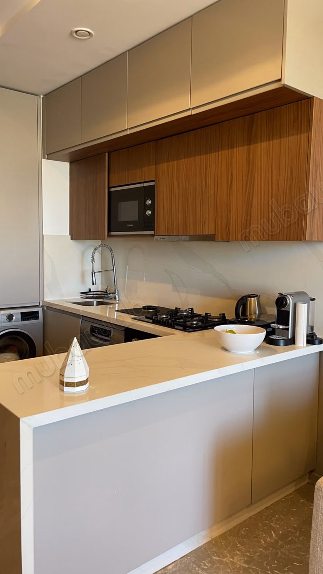 Superbe studio 65 m² à CFC, Moderne, lumineux et sans vis à vis