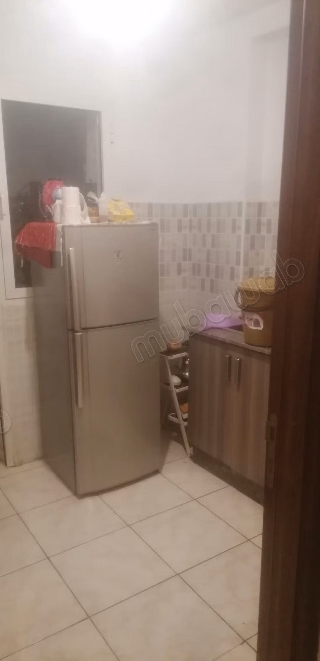 Location d'un appartement à Route de Ceuta. 
Surface totale 58 m². 
Système de parabole et salon marocain