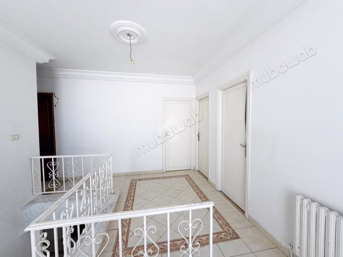 Piano di villa in affitto