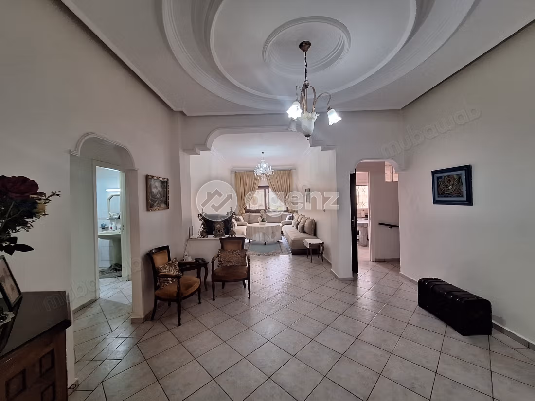 Appartement à vendre 335 m², 2 chambres Val Fleurie Casablanca