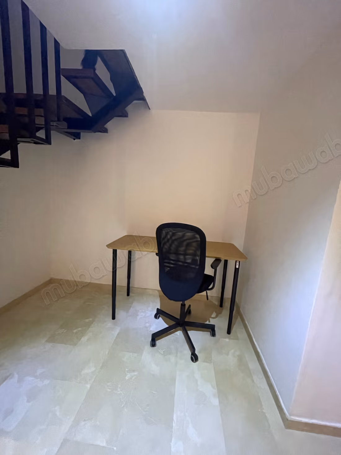 Grand duplex meublé à louer – Quartier Palmier