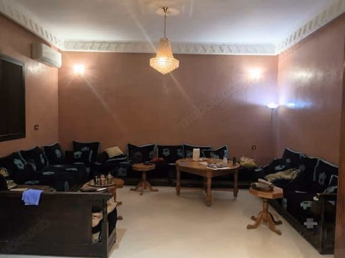 Villa à Vendre de 240.0 m² à Marrakech, Amerchich