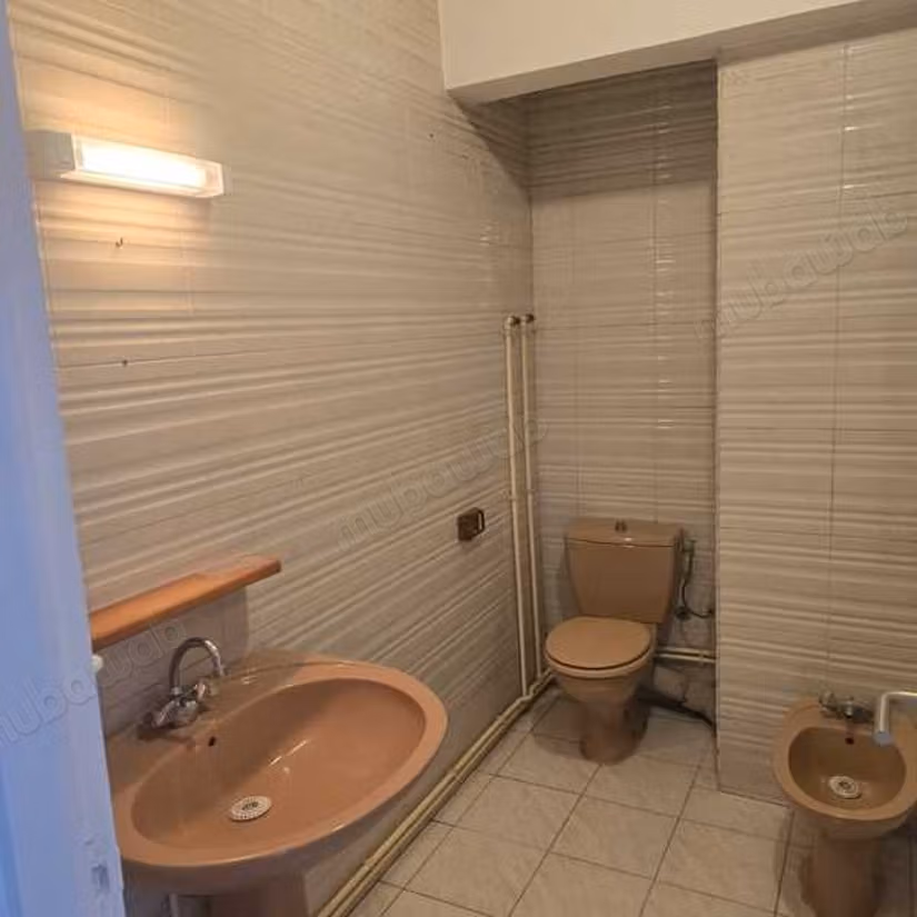Appartement à Louer de 163.0 m² à Rabat, Riyad