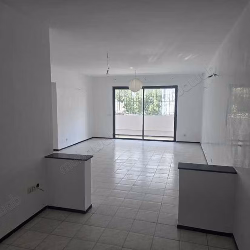 Appartement à Louer de 163.0 m² à Rabat, Riyad