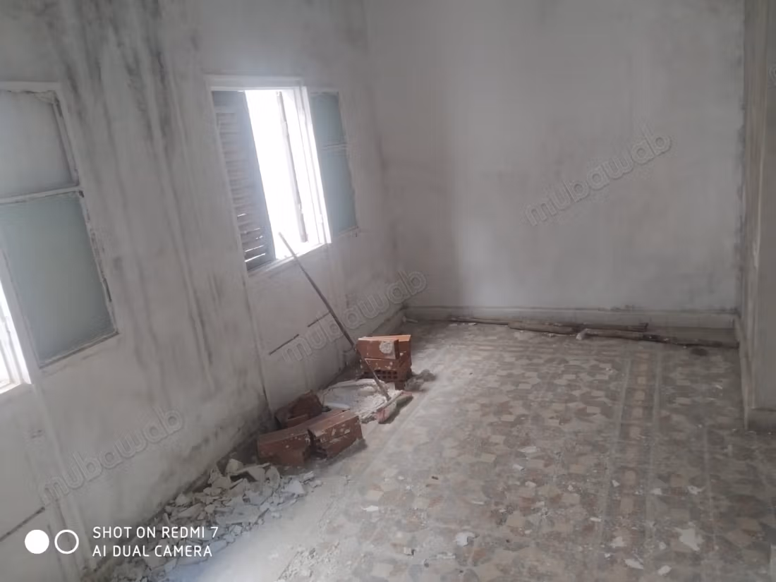 Venta de casa en Medina. Superficie de 150 m². Bella vista al mar