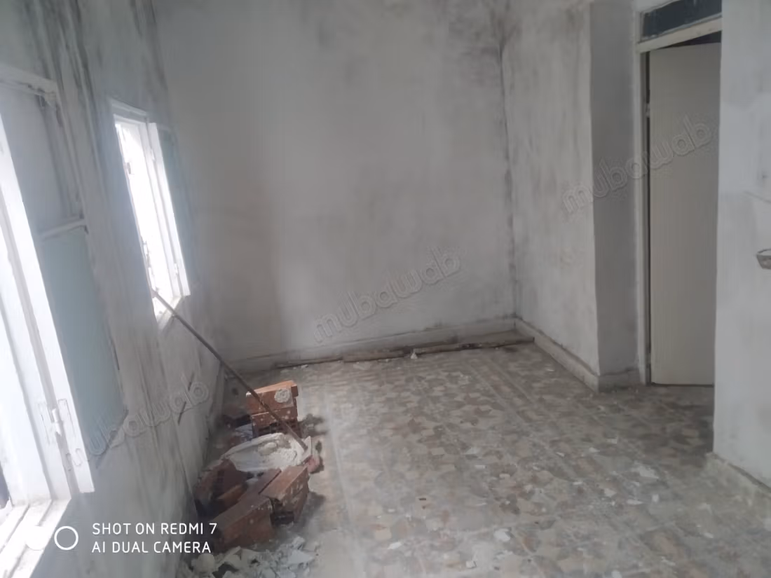 Venta de casa en Medina. Superficie de 150 m². Bella vista al mar