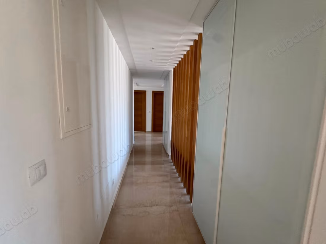 In affitto un appartamento vuoto in s3 a La Marsa
