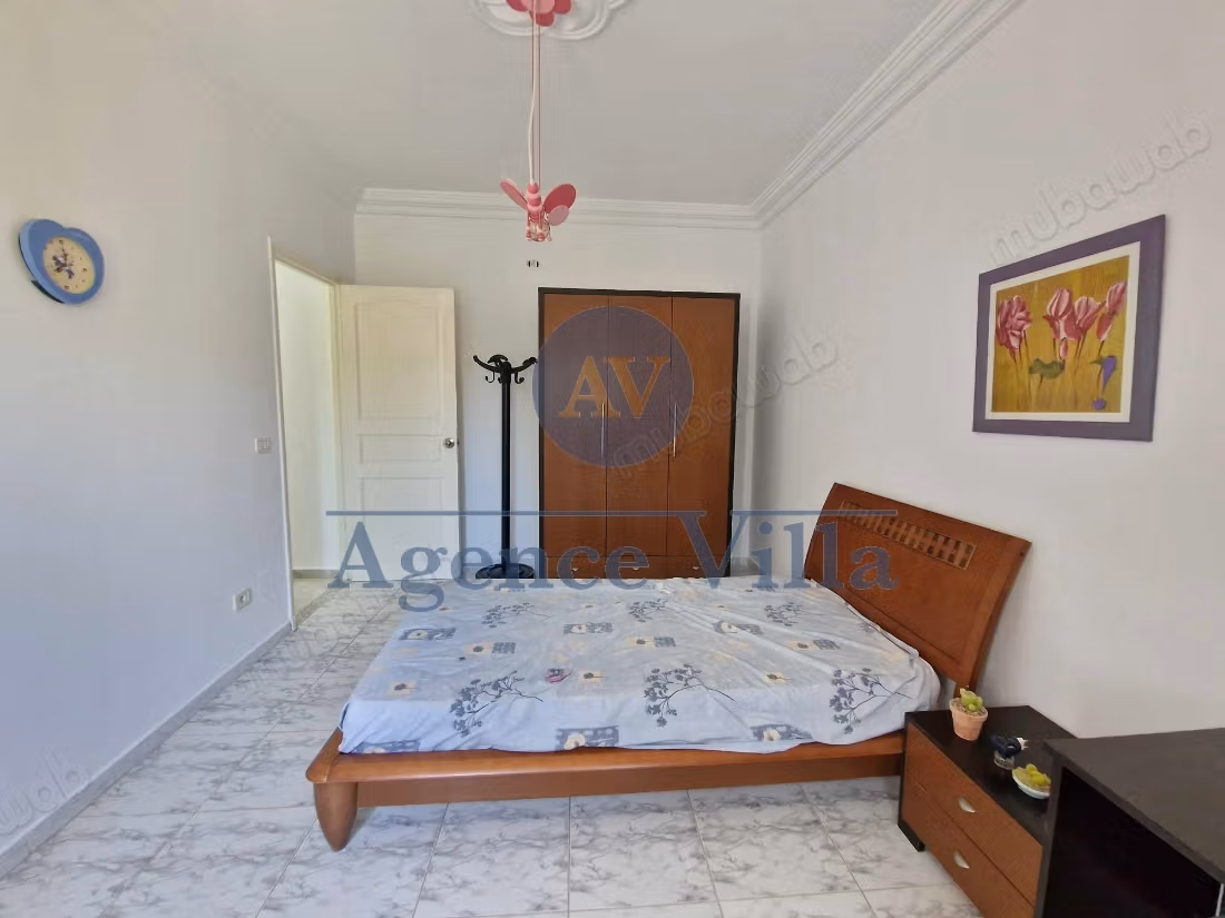 A louer un duplex s4 à sidi daoued