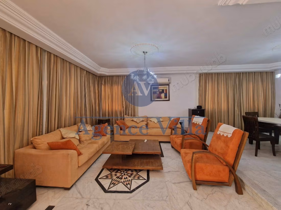 A louer un duplex s4 à sidi daoued