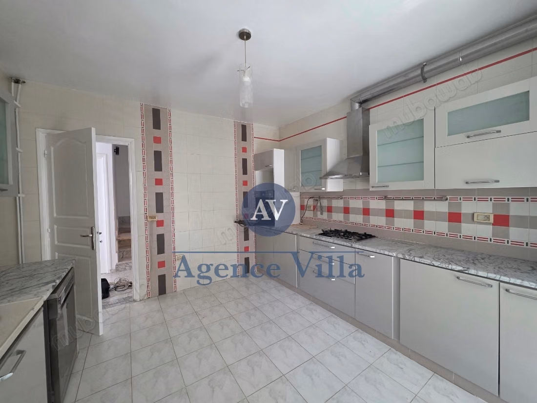 In affitto: Duplex S4 a Sidi Daoud
