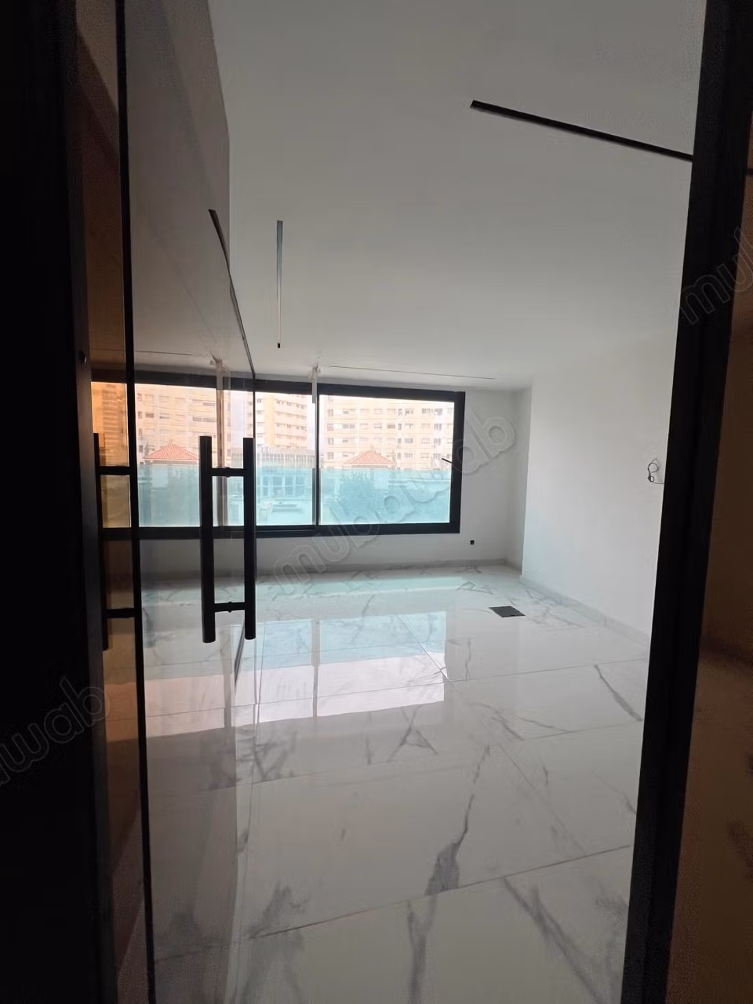 Posizione ufficio premium nel centro città di Tangeri