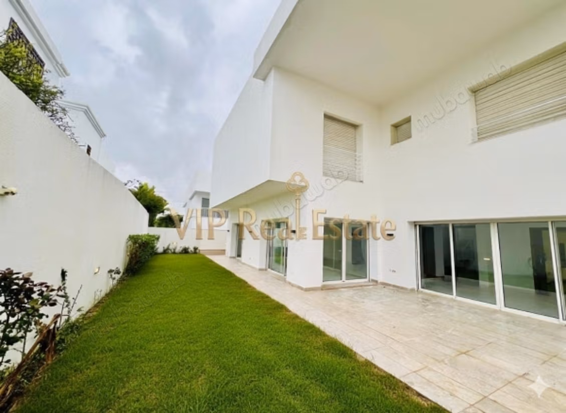 In Vendita una Villa di Lusso a Gammarth