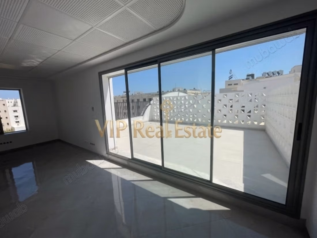 In Vendita una Villa di Lusso a Gammarth