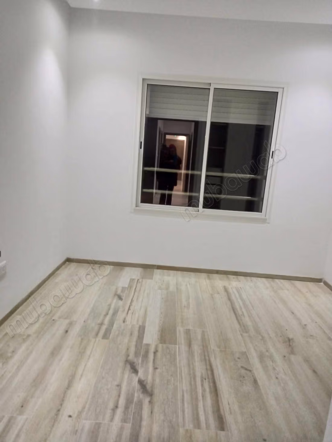 ENNASR 2; à louer agréable appt S3 HAUT STG