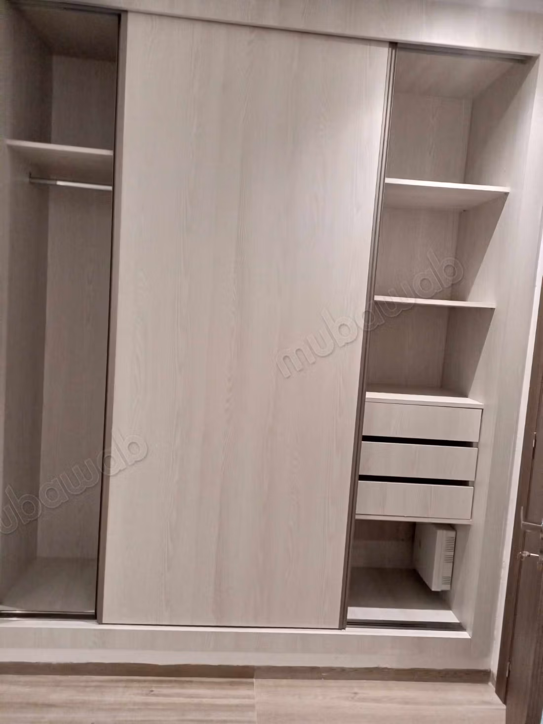 ENNASR 2; à louer agréable appt S3 HAUT STG
