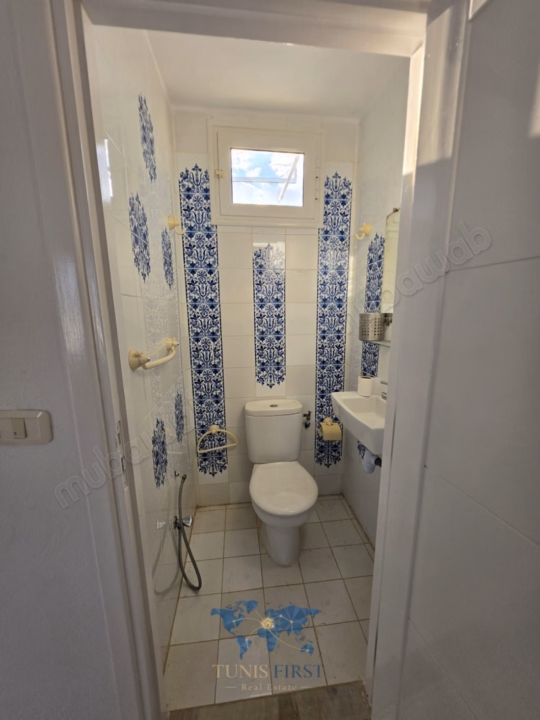 A Louer Etage de Villa à Marsa Cube