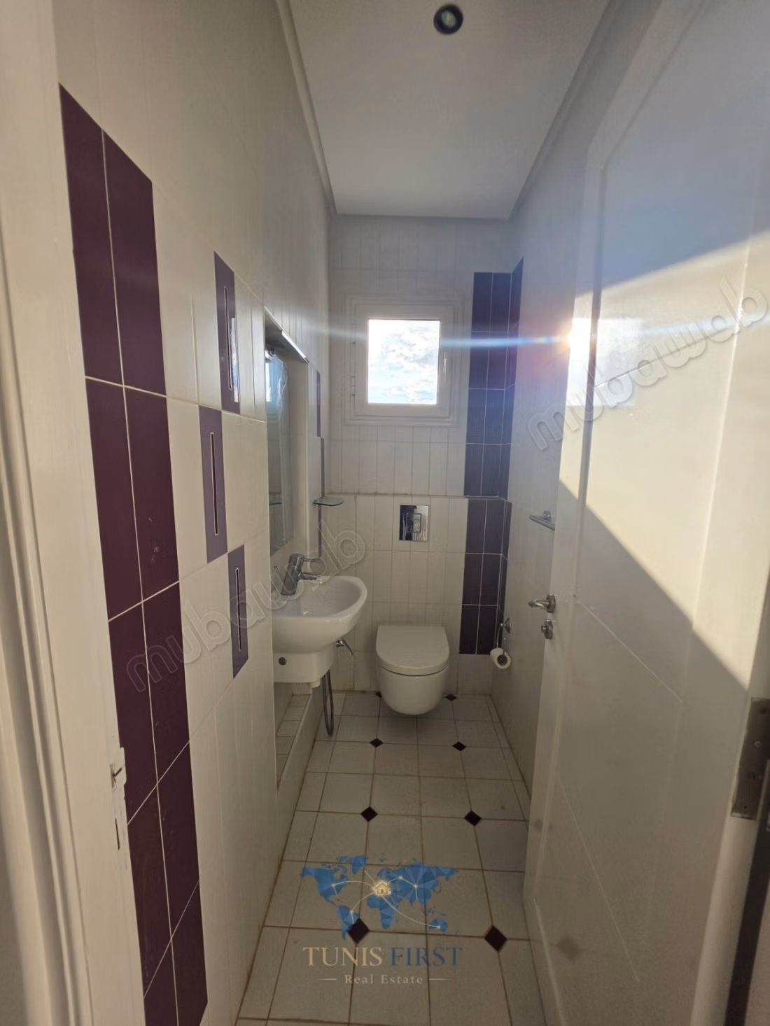 A Louer Etage de Villa à Marsa Cube