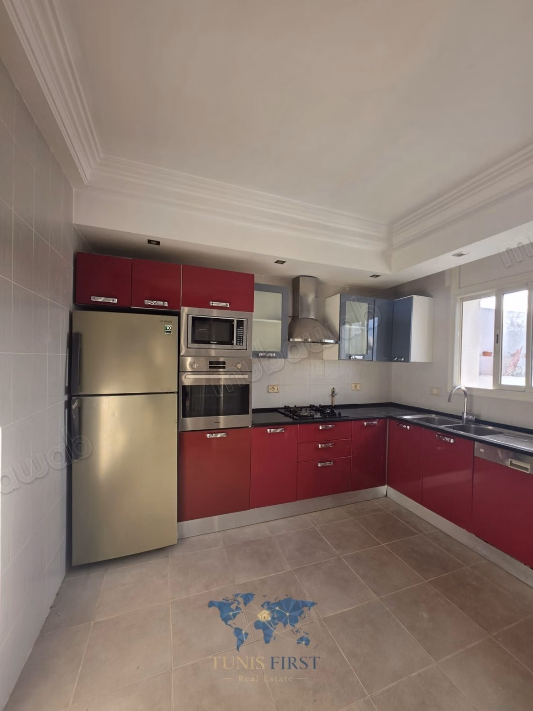A Louer Etage de Villa à Marsa Cube