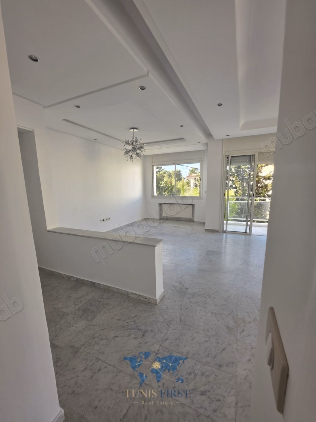 A Louer Etage de Villa à Marsa Cube