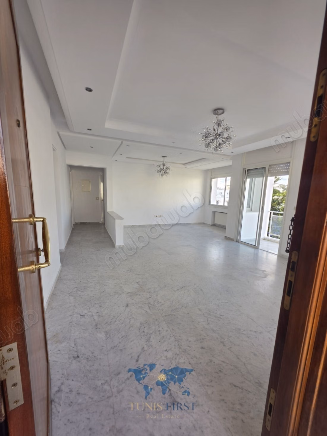 A Louer Etage de Villa à Marsa Cube