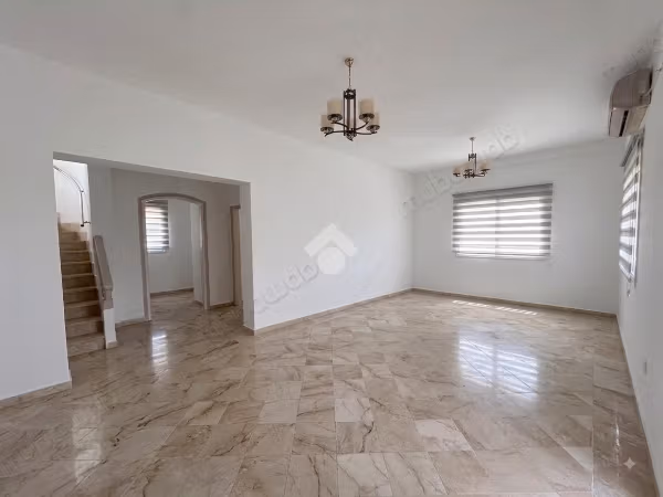 A VENDRE Duplex S4 à Rades