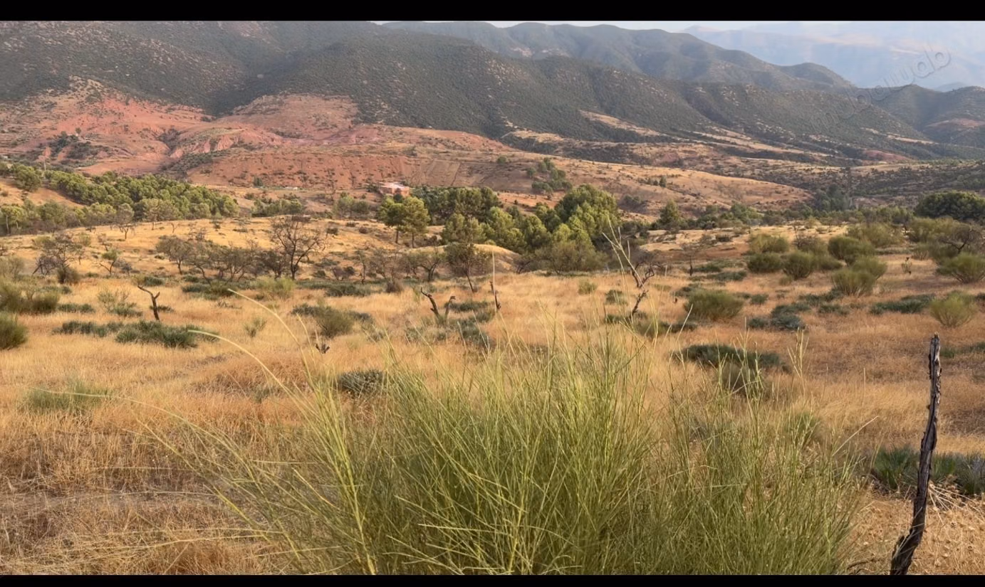 En venta – 6,62 ha titulados en Tnine Ourika, frente a la villa E – vista panorámica del Atlas y el valle – potencial turístico