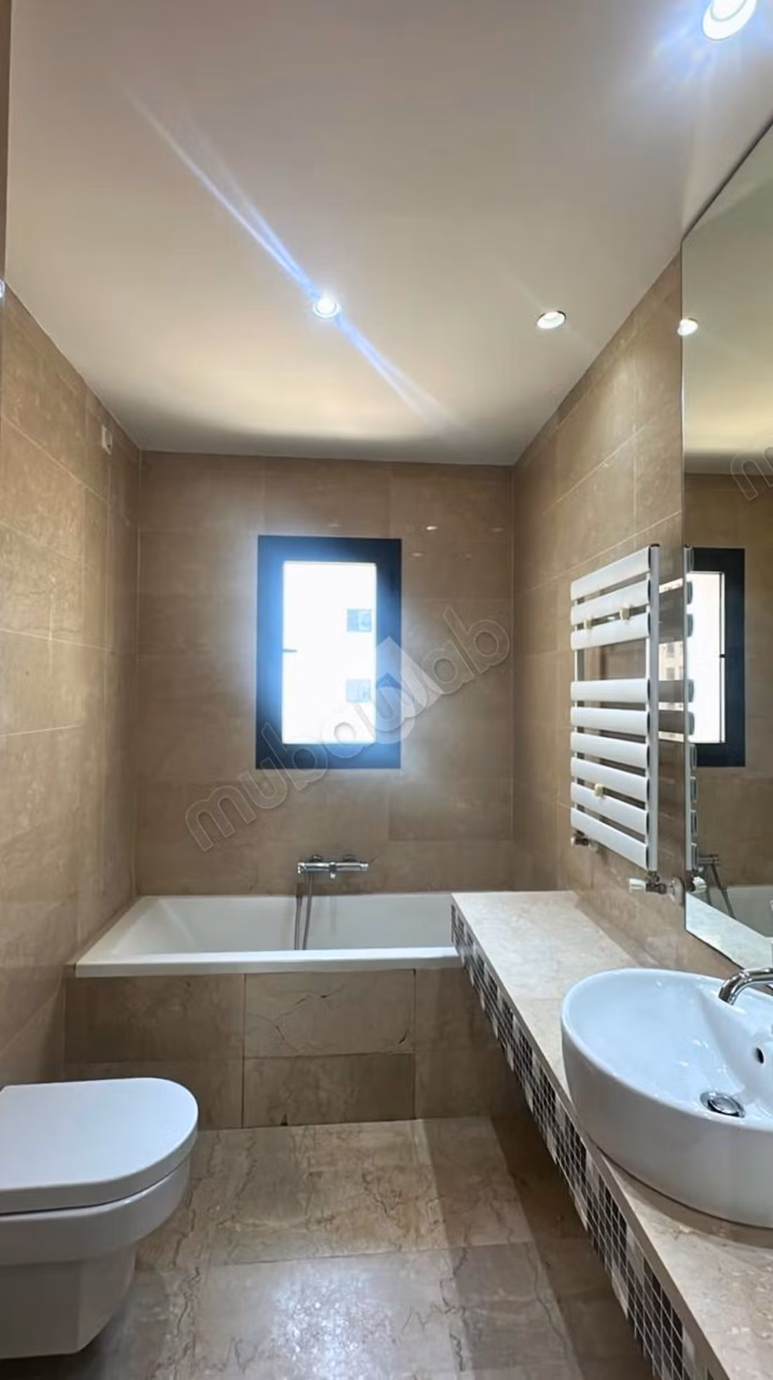 A S4 apartment is available for rent