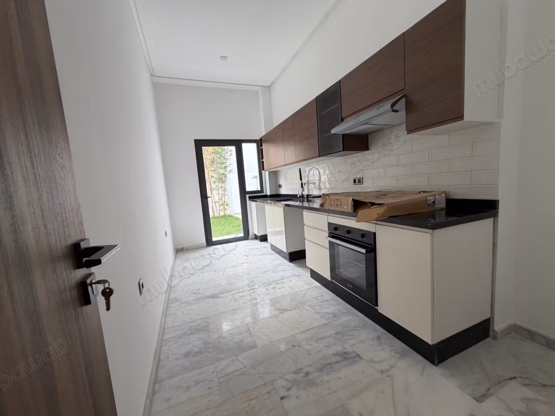 Apartamento excepcional en planta baja con piscina privada – Souissi