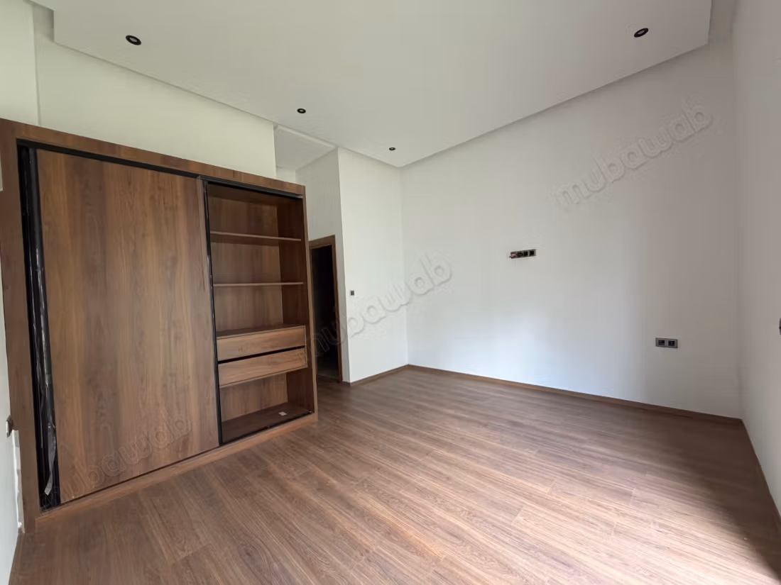 Apartamento excepcional en planta baja con piscina privada – Souissi
