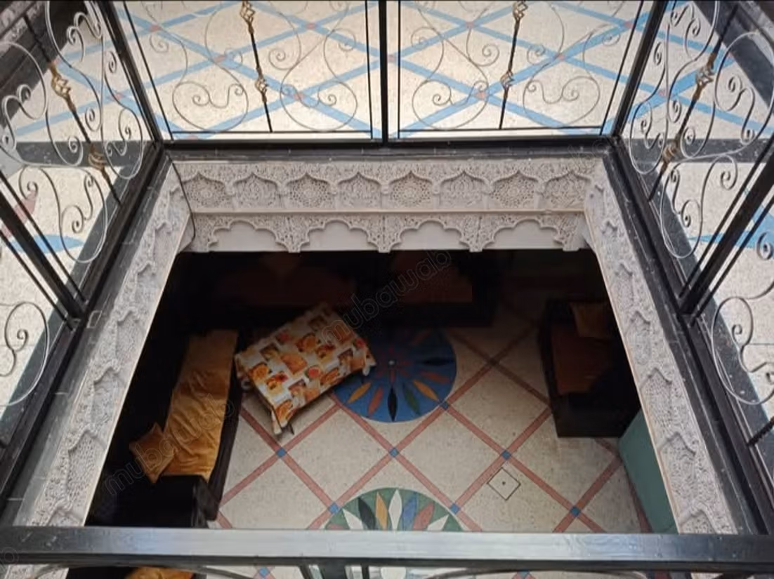 Maison R2 à vendre 150m² 4 loc commerciaux