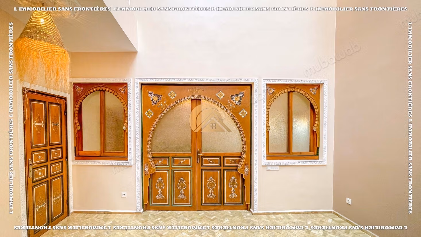 Riad neuf titré de 86 m² dans la Médina – 3 suites, piscine et cuisine d’été