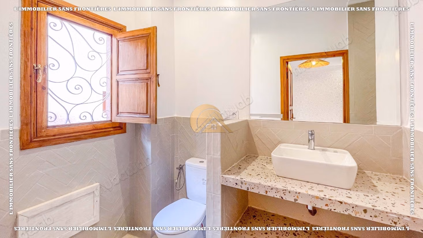 Riad neuf titré de 86 m² dans la Médina – 3 suites, piscine et cuisine d’été