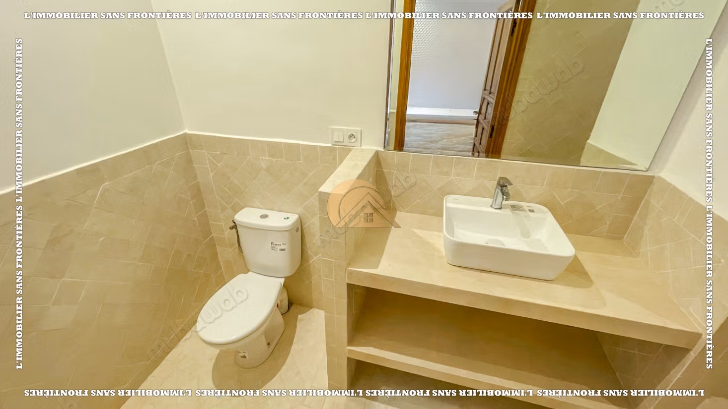 Riad neuf titré de 86 m² dans la Médina – 3 suites, piscine et cuisine d’été