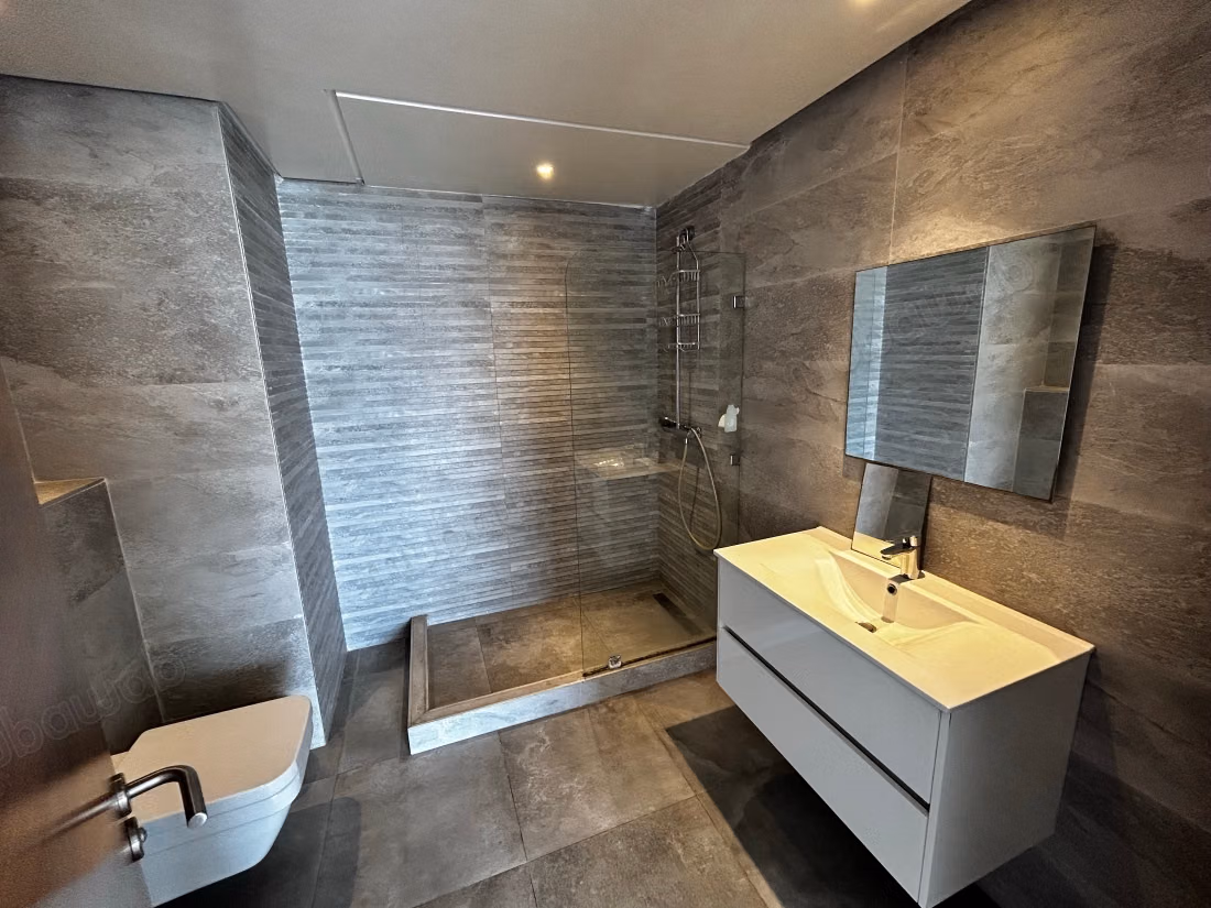 Très joli appartement à louer vide à Maarif Extension
