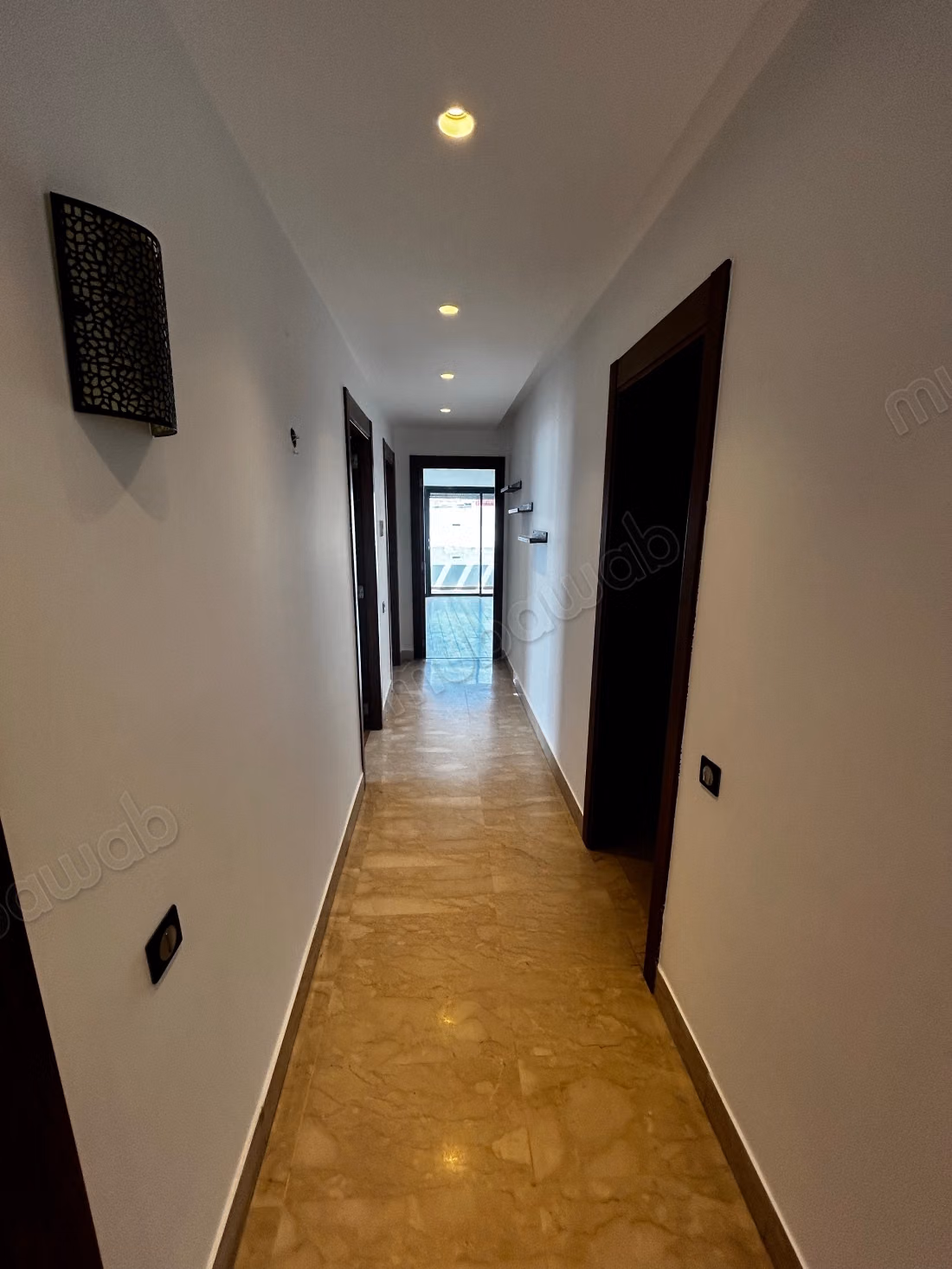 Très joli appartement à louer vide à Maarif Extension
