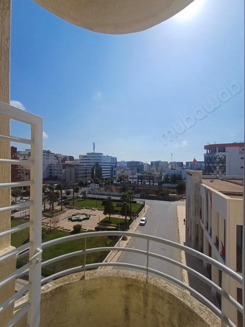 Groot appartement van 190 m² – Centrum van Kenitra