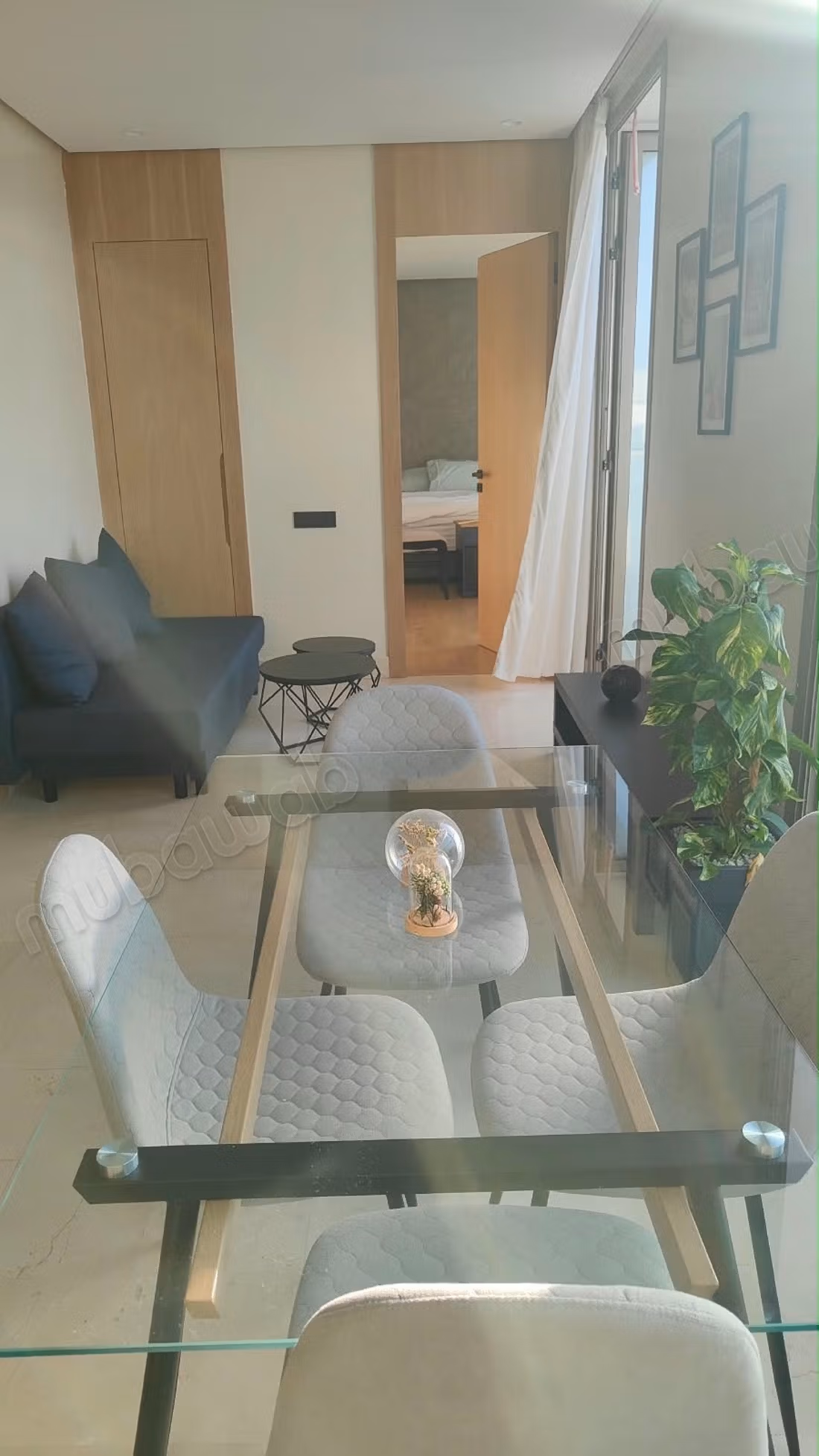 Princesa: Estudio de 60 m2 con terraza y aparcamiento