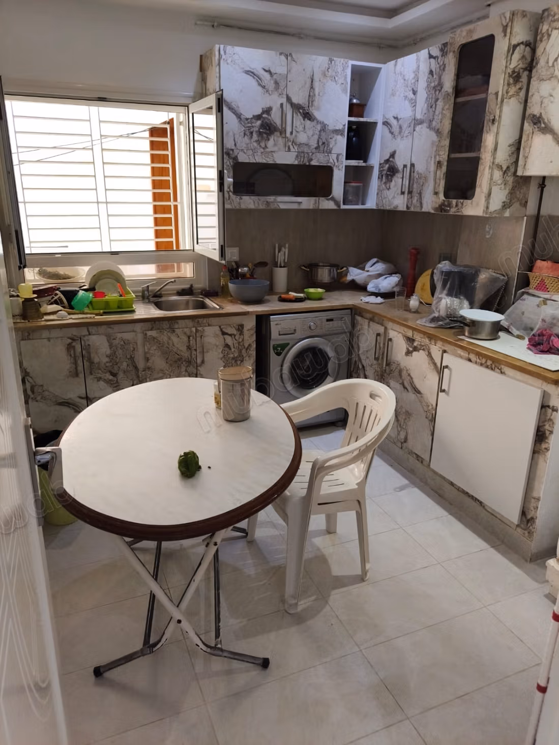 A louer s2 rez de jardin d'une villa a manar 1