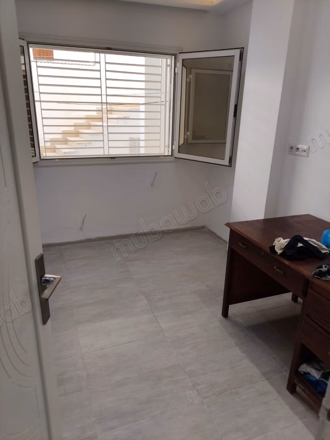 A louer s2 rez de jardin d'une villa a manar 1