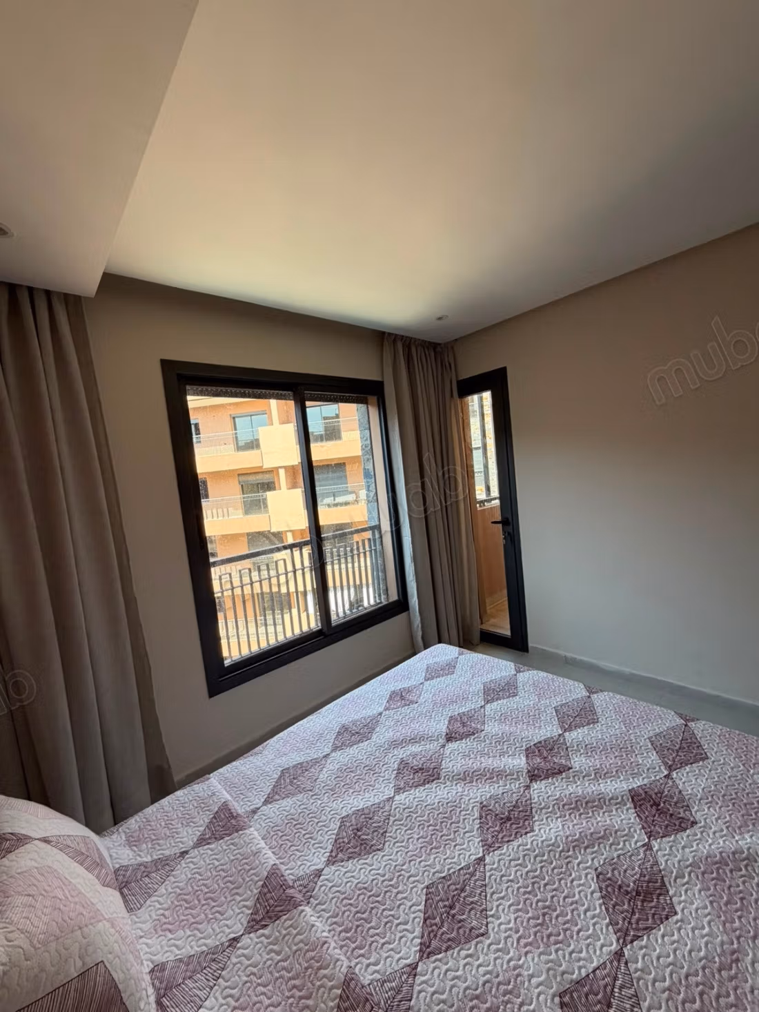 Très bel appartement en location à Guéliz. 3 pièces confortables. Bien meublé