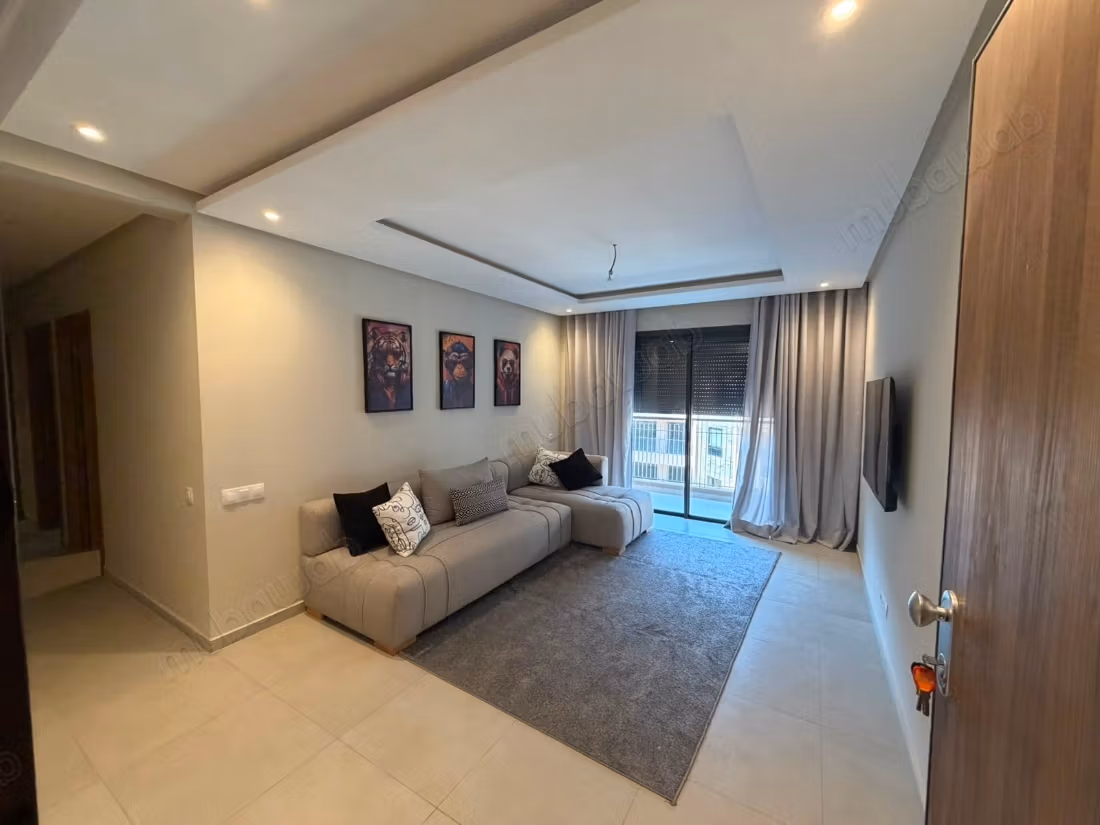 Très bel appartement en location à Guéliz. 3 pièces confortables. Bien meublé