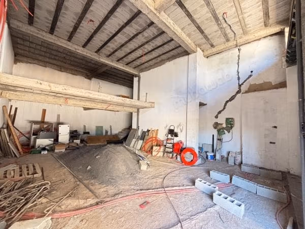 Strategic Commercial Space 218 m² Dar Bouazza