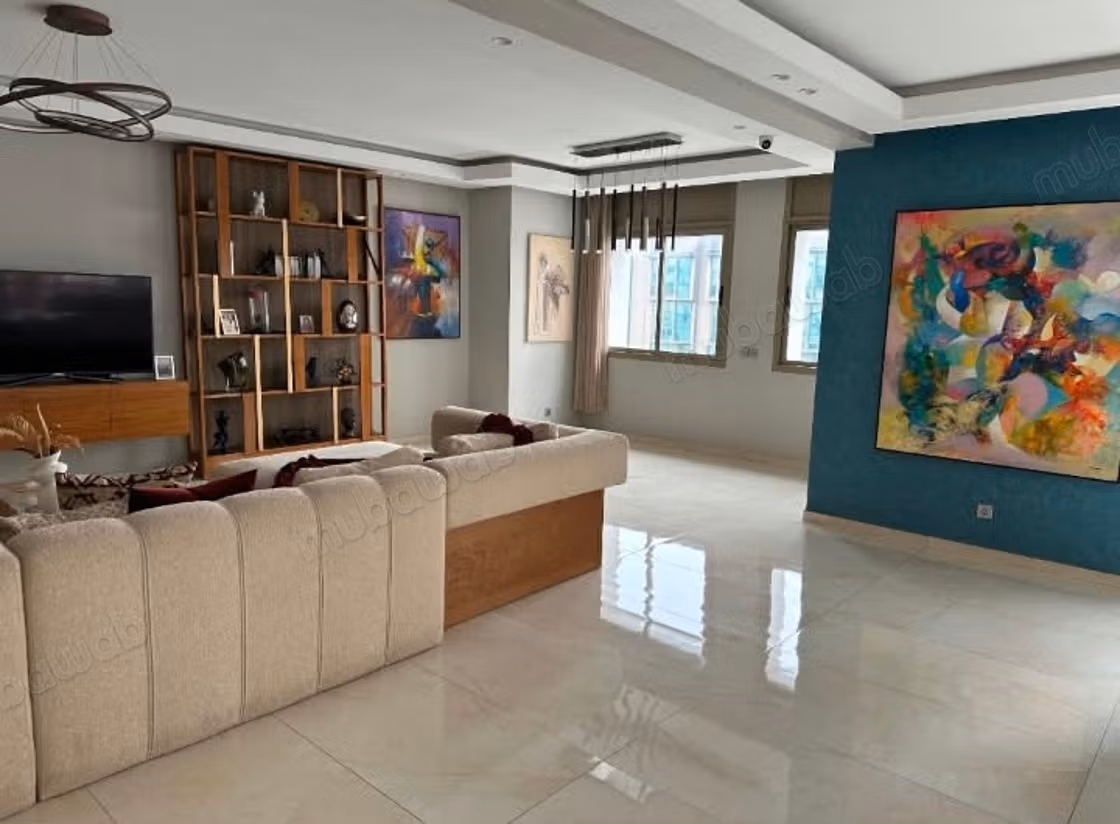 Gauthier: appartement standing 223 m2 — 2