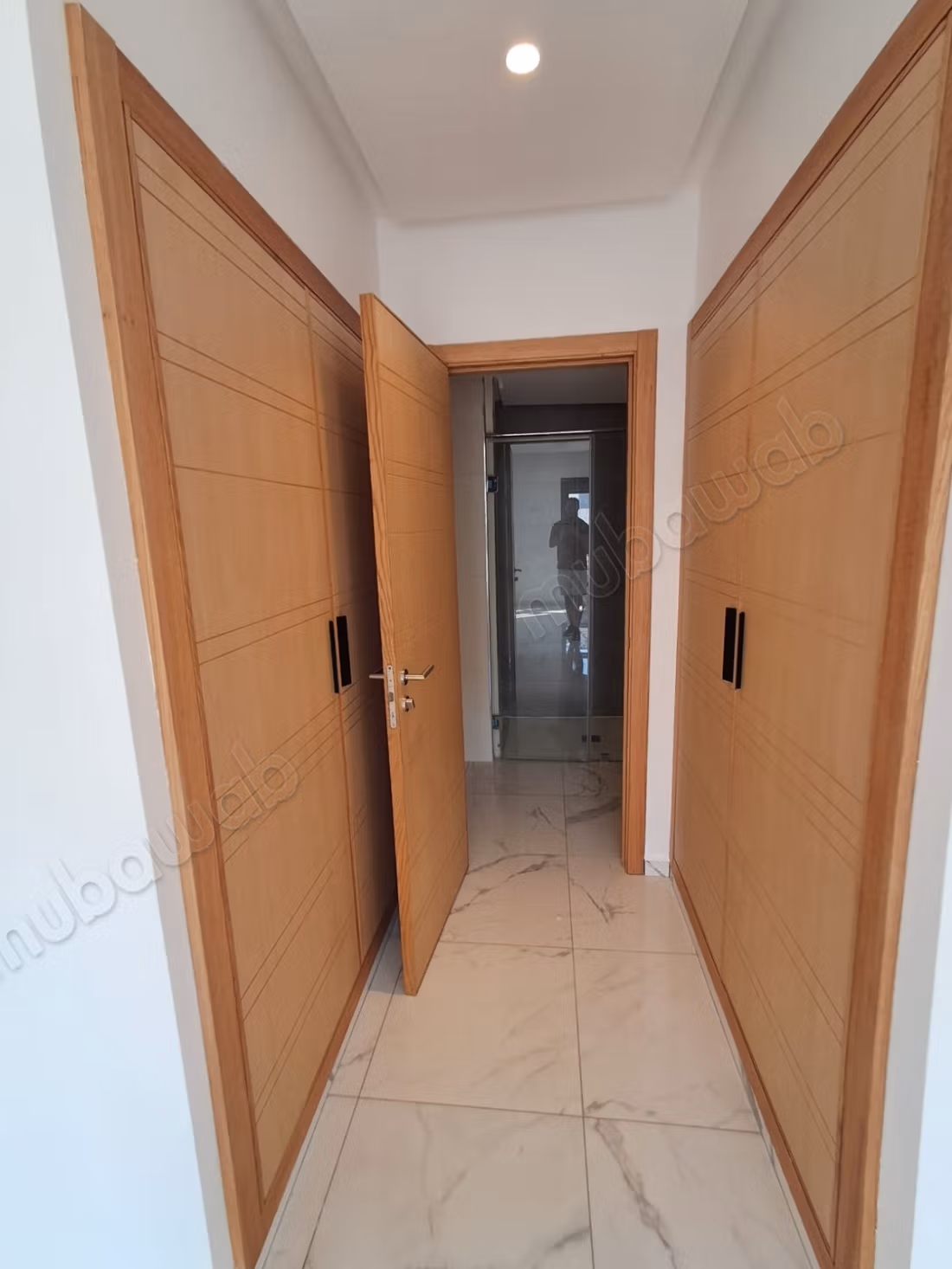 Bel appartement en location à L'Ocean. 
Surface de 120 m². 
Service de concierge et climatisation