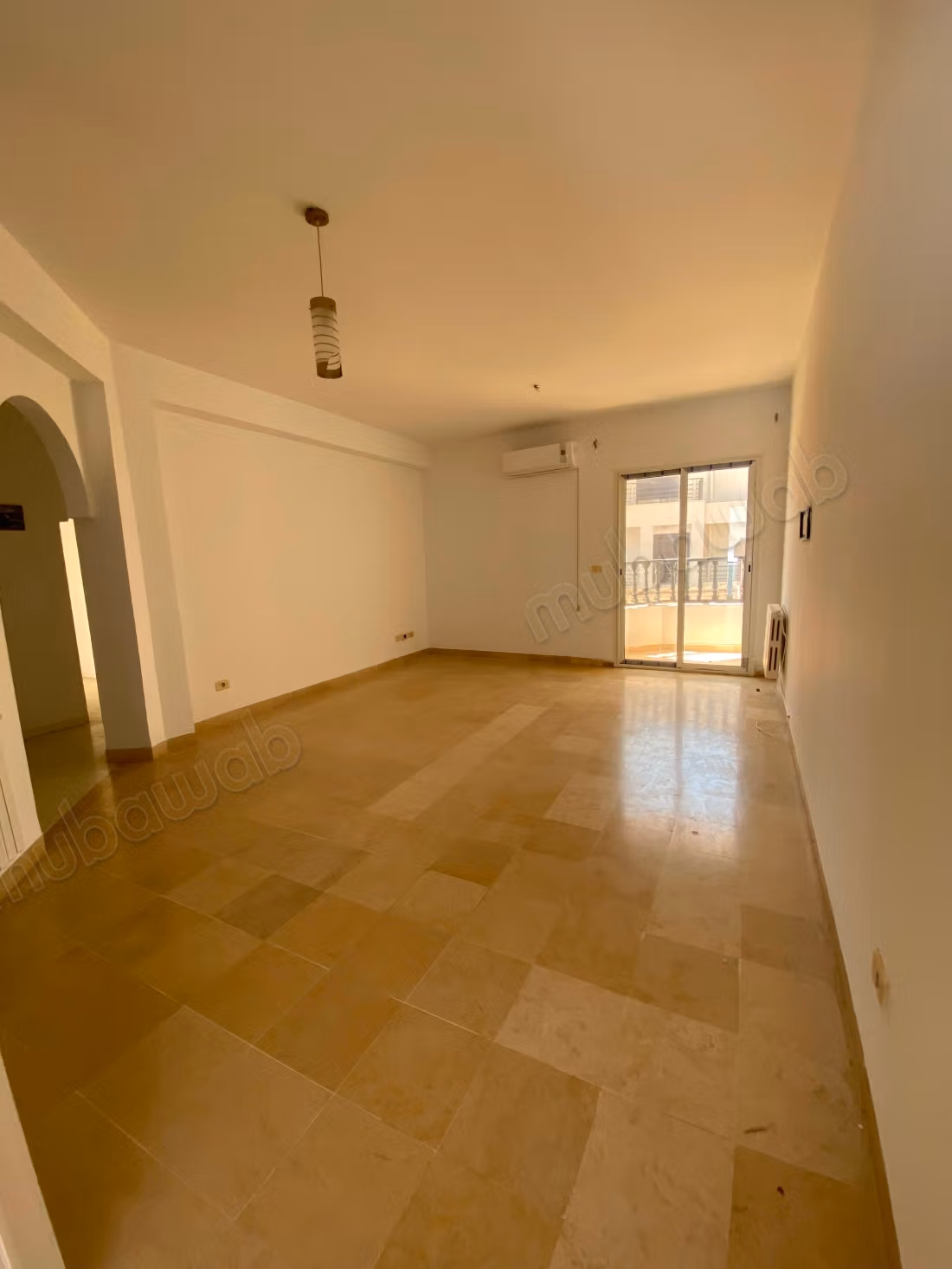 À vendre – spacieux appartement s4 à ennaser 2