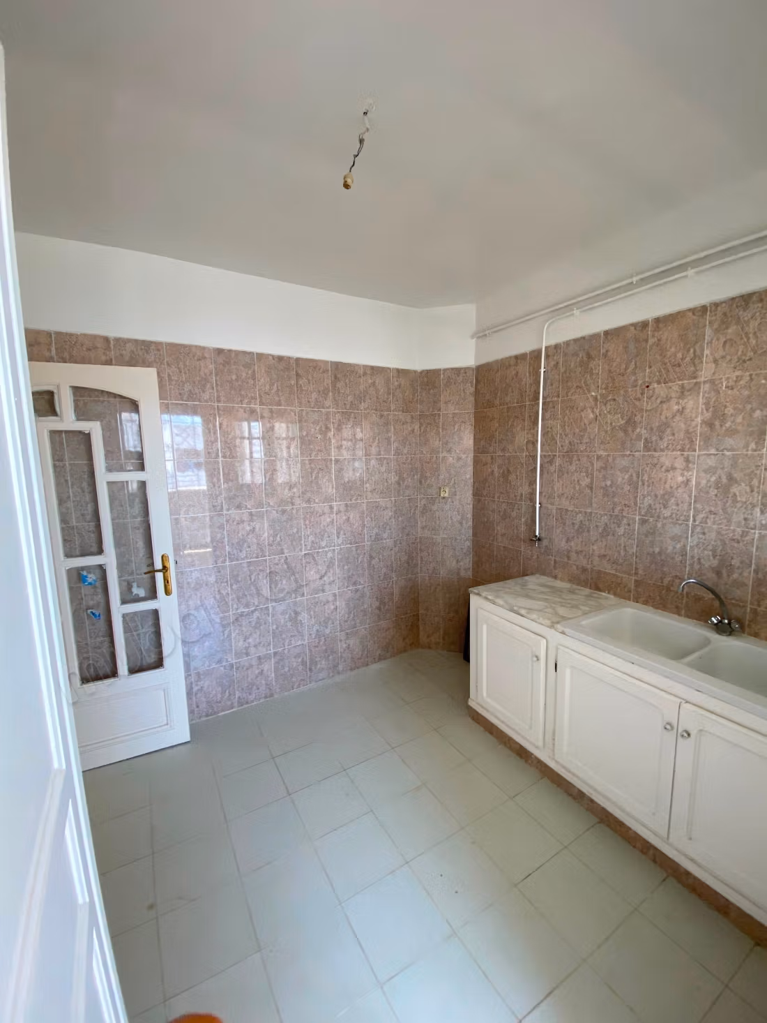 À vendre – spacieux appartement s4 à ennaser 2