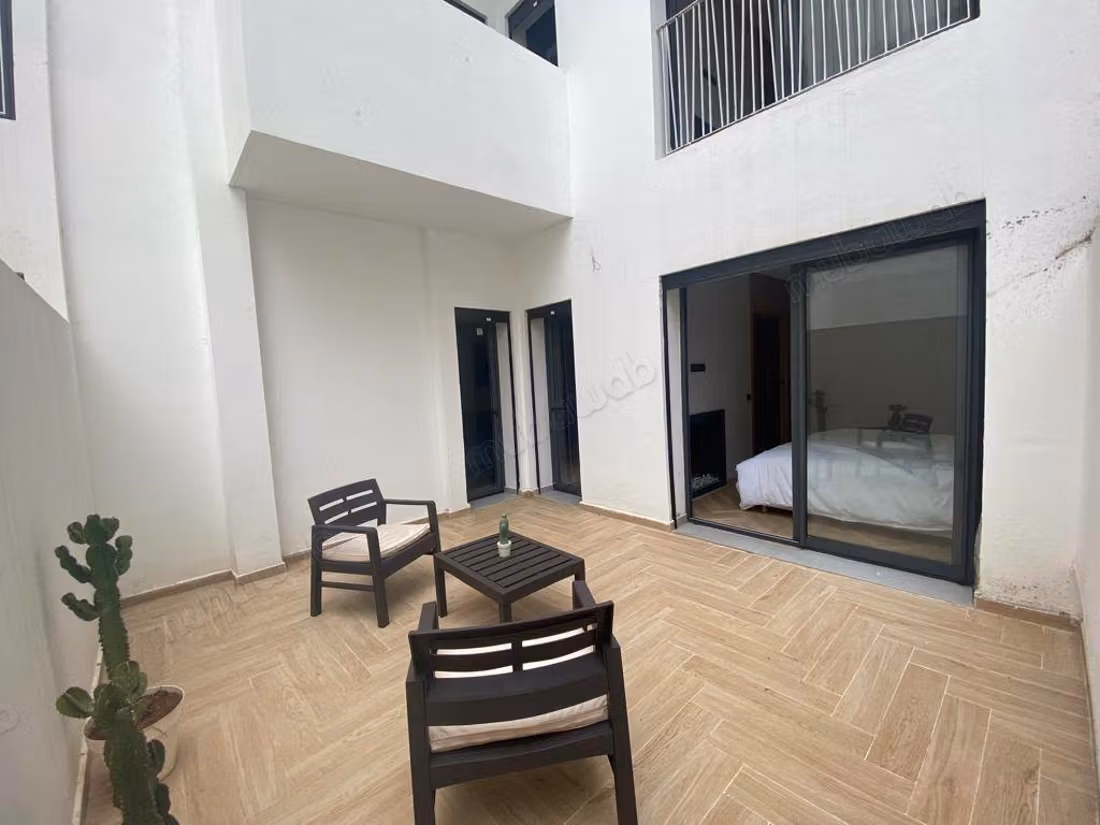 Studio terrasse meublé CIL 7500 dh