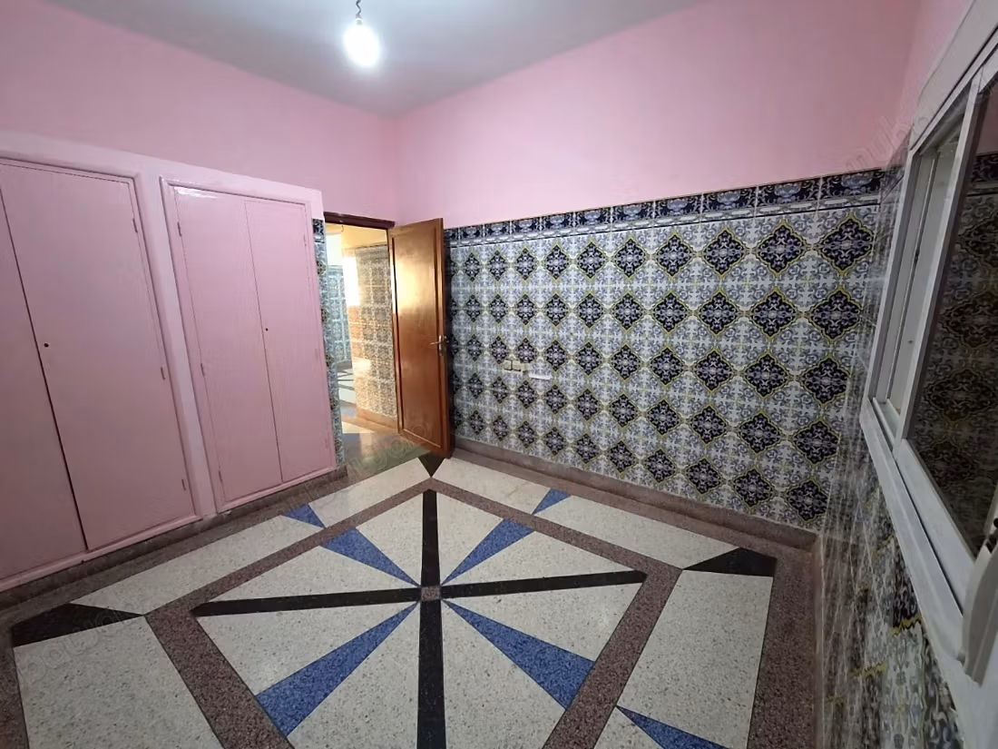 Maison R1 proche de toutes les commodités