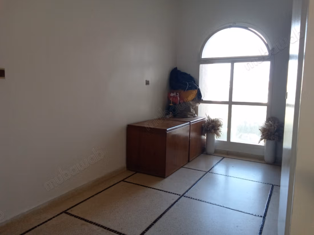 Appartamento T4 arredato in affitto a Hay Riad